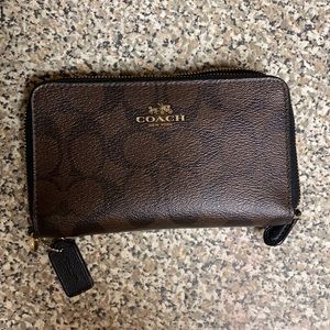 Coach wallet